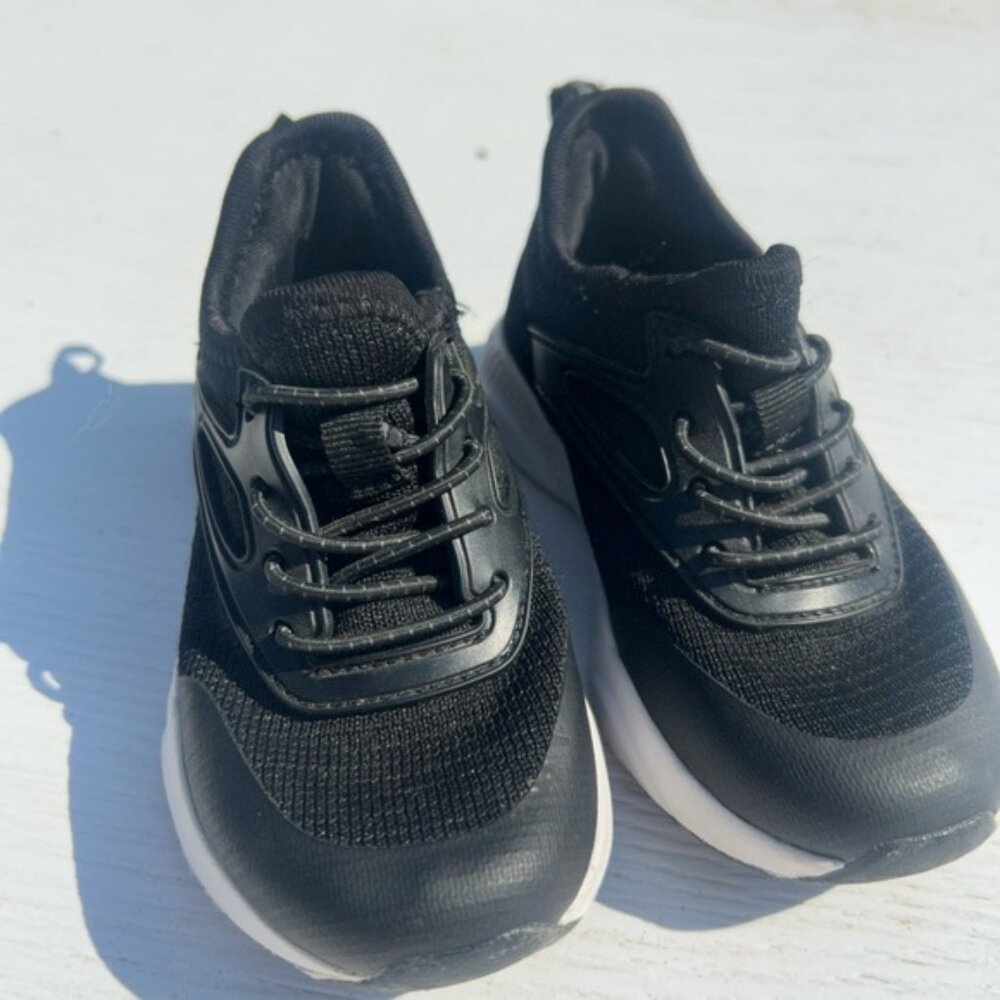 Black/White Toddler Shoes 7